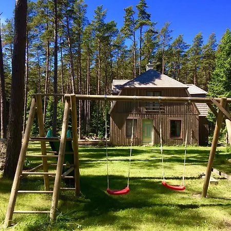 Neitsisaare Puhkemaja